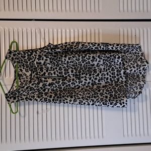 Sz M Chiffon "Streetwear" Grey/ Black animal print hi-lo hem front/ back.